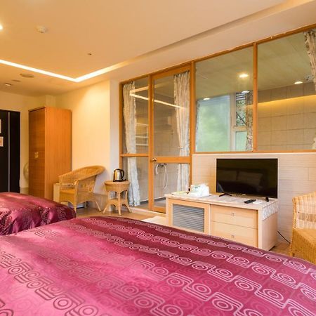 Crystal Hotel Ренай Екстериор снимка