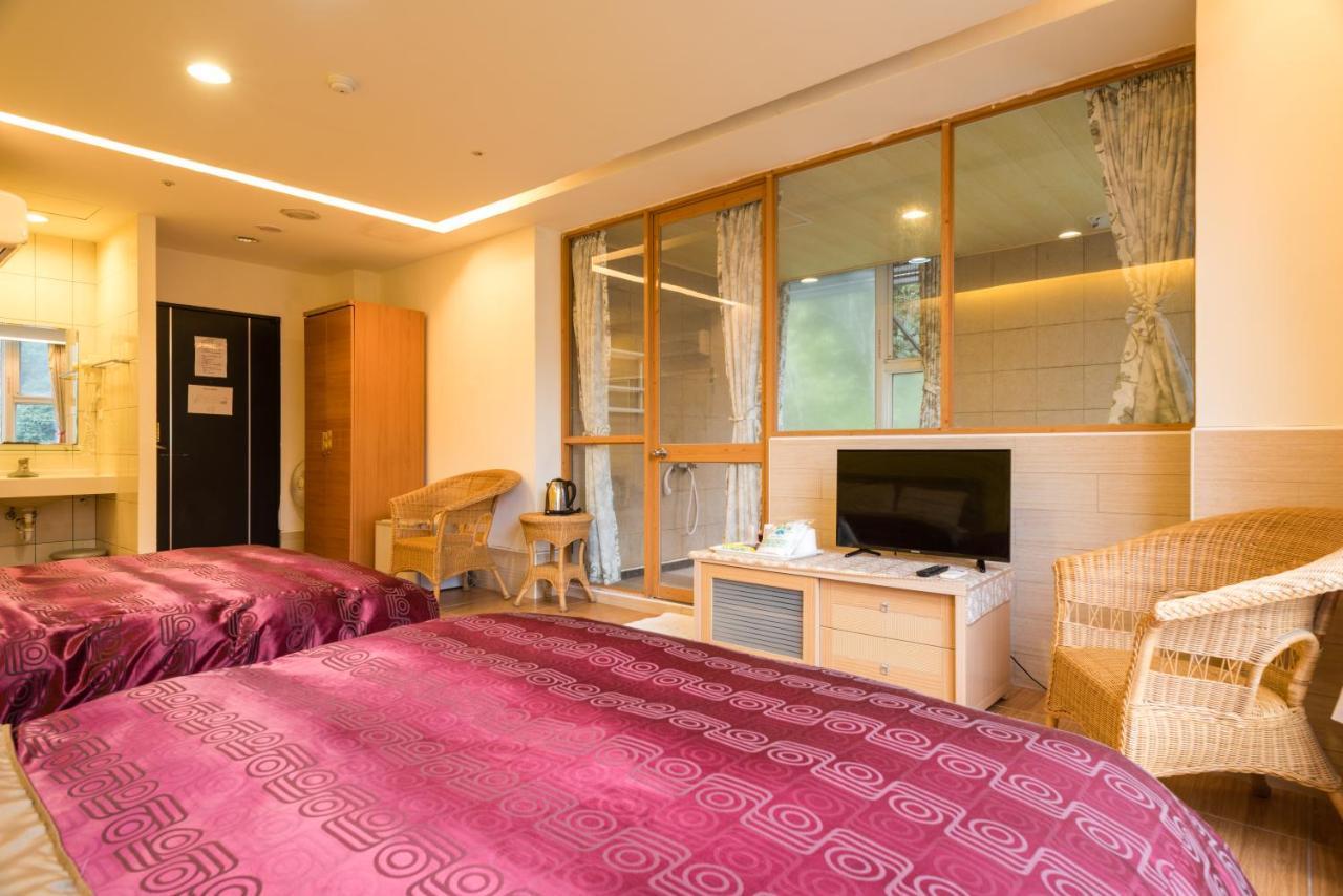 Crystal Hotel Ренай Екстериор снимка