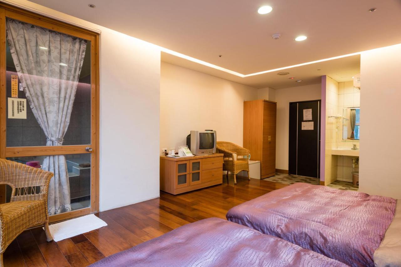 Crystal Hotel Ренай Екстериор снимка